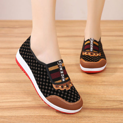 New Style Old Beijing Cloth Shoes Women&#39;s Soft Non-Slip Middle-Gged Leisure Flat Bottom Mom Shoes Female