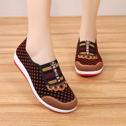 New Style Old Beijing Cloth Shoes Women&#39;s Soft Non-Slip Middle-Gged Leisure Flat Bottom Mom Shoes Female