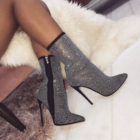 Women Ankle Boots Plus Size 35-42 Rhinestones High Heels Shoes Woman Zip Pointed Toe Sexy Motorcycle Boots For Females 2019