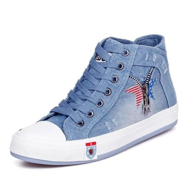 Women&#39;s Denim Flat-heel Round Toe Lace-up Skull Metal Decoration High-top Comfortable Fashion Classic Casual Sneakers