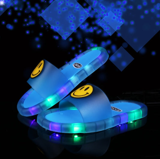 2021 Summer Girls Boys Luminous Slippers Children Soft PVC Shoes Toddler Kids Home Sandals Comfortable Baby Slides blue shoes